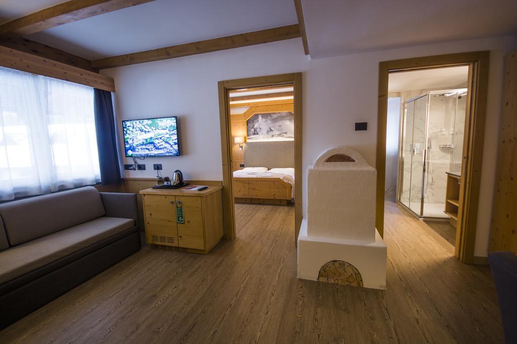 Hotel Cirelle Suite&Spa Canazei Exterior foto